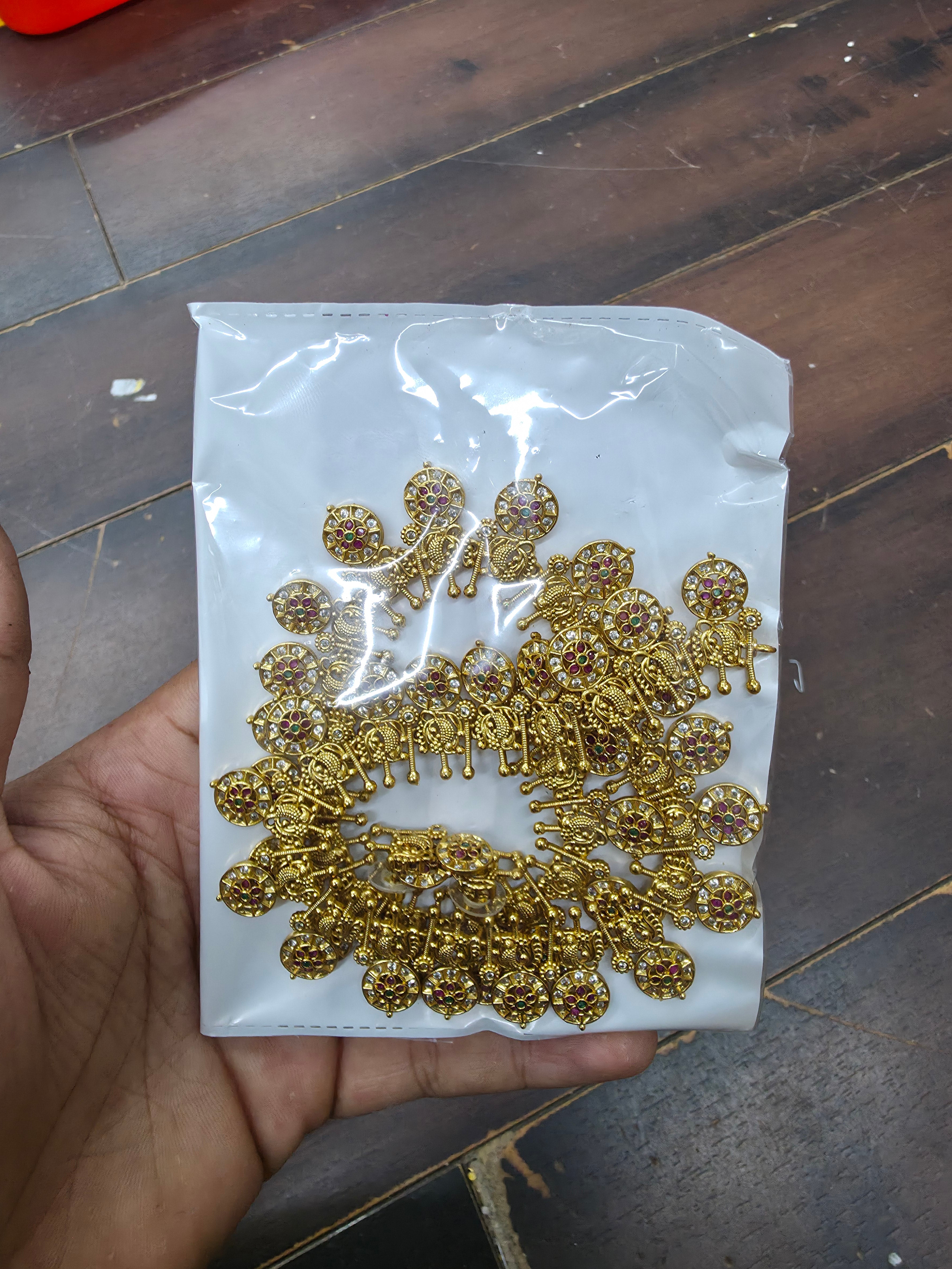 Antique Gold Matte Finish Traditional South Indian Haram with Matching Earrings