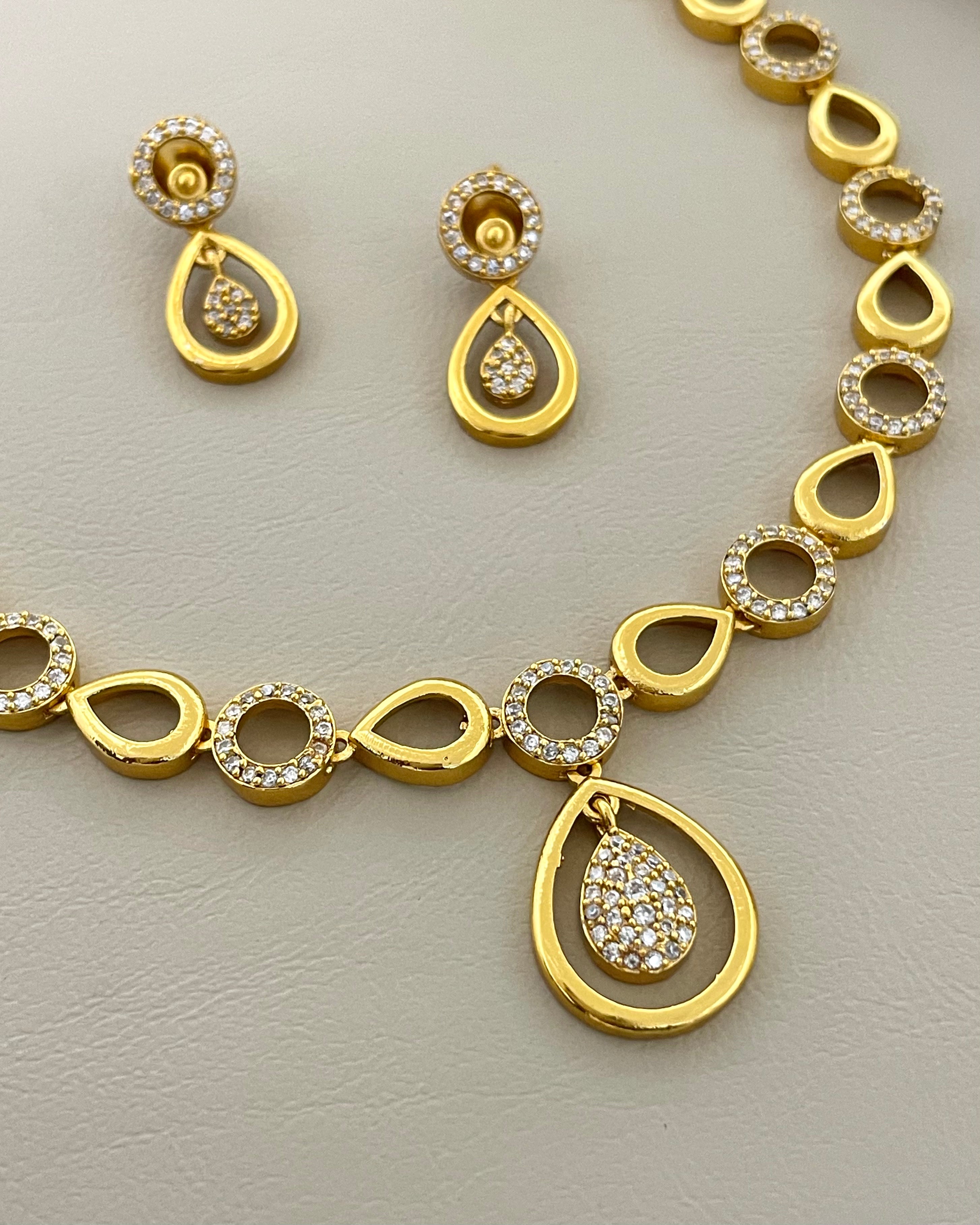 Antique Gold Contemporary Geometric White Stone Necklace with Matching Studs